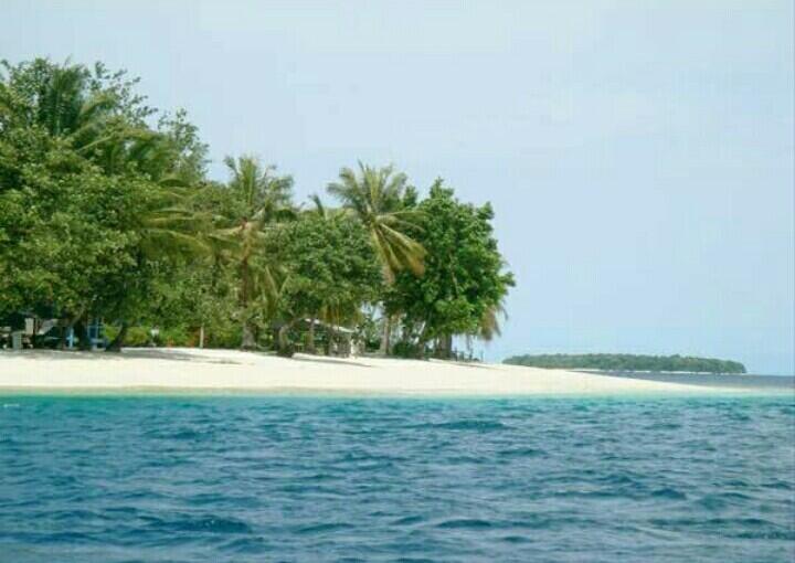 5 Pantai Yang Kece Di Kota Padang