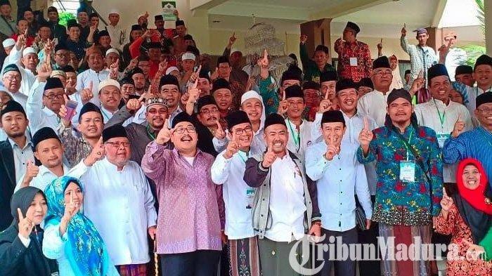 200 Kiai Jatim Deklarasi Dukung Jokowi-Maruf Amin, Gandeng Gus Ipul Peraih 9 Juta Sua