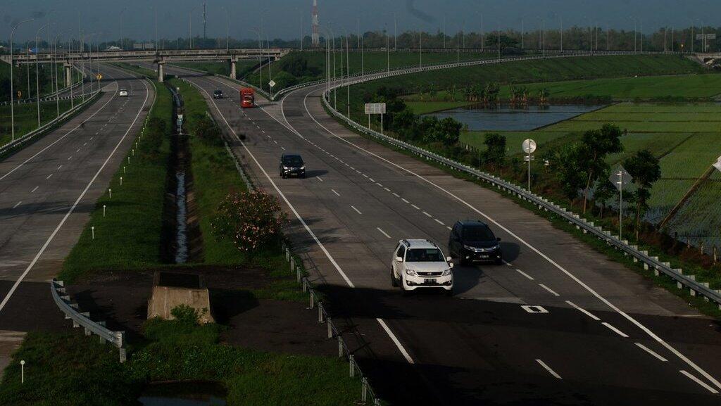 5 Fakta Seputar Sepeda Motor Diperbolehkan Masuk Jalan Tol
