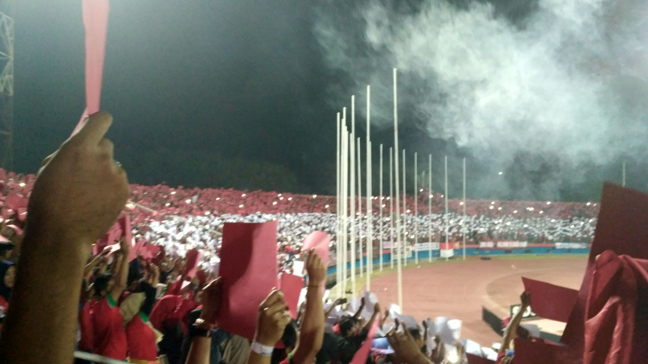 Pengalaman Jadi Pemain Ke - 12 Timnas