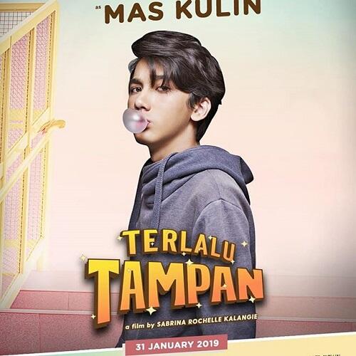 Semirip Apa Sih Aktor &quot;Terlalu Tampan&quot; dan Karakter Asli di Komiknya? 