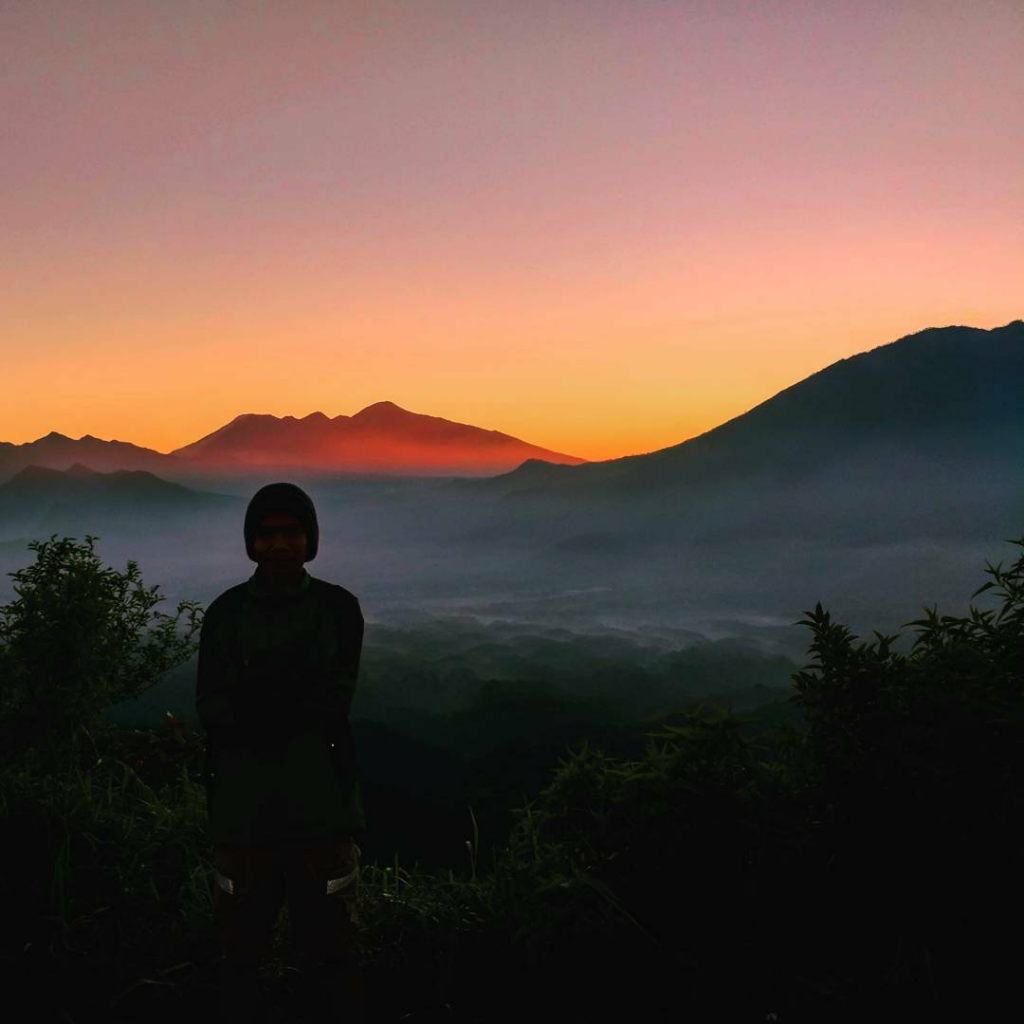 Gunung Di Jawa Timur Yang Bisa Di Daki Tidak Sampai Setengah Hari