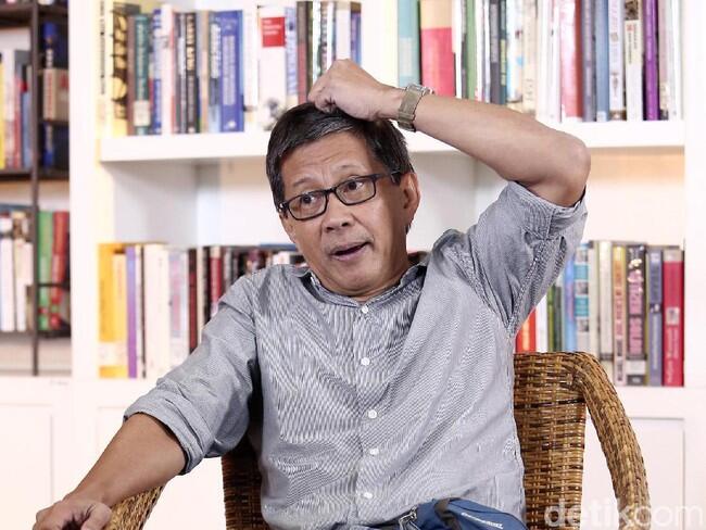 Rocky Gerung: Kedunguan Petahana, Oposisi Dianggap Dukung Prabowo