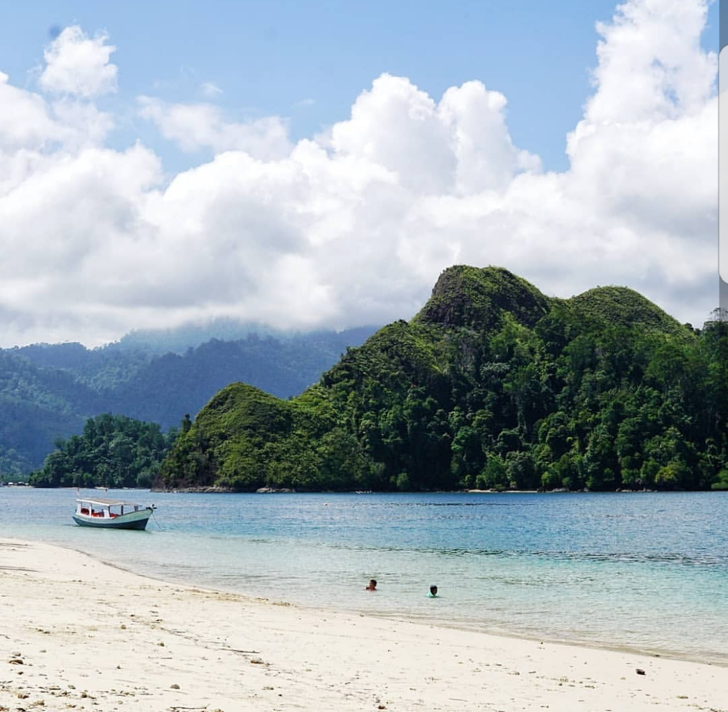 Ke Pantai Ke Gunung Dalam Sehari? Ke Sumatera Barat Aja Gan