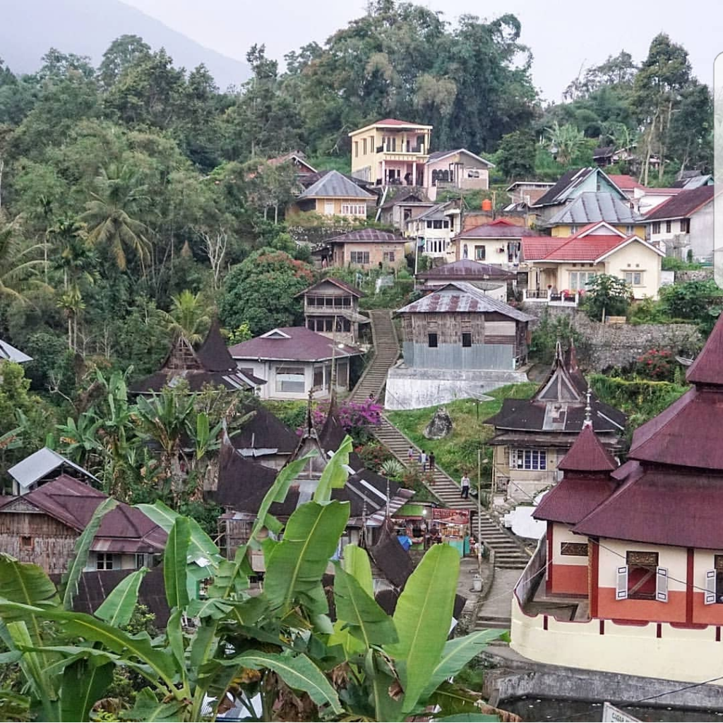 Ke Pantai Ke Gunung Dalam Sehari? Ke Sumatera Barat Aja Gan