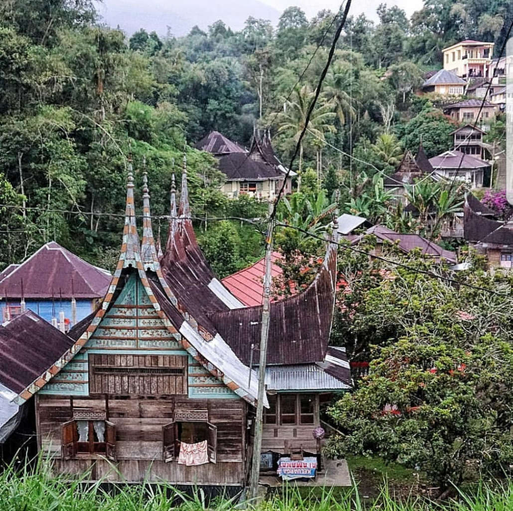 Ke Pantai Ke Gunung Dalam Sehari? Ke Sumatera Barat Aja Gan