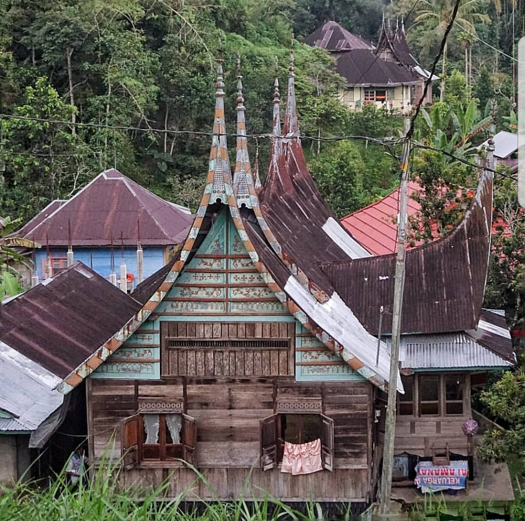 Ke Pantai Ke Gunung Dalam Sehari? Ke Sumatera Barat Aja Gan