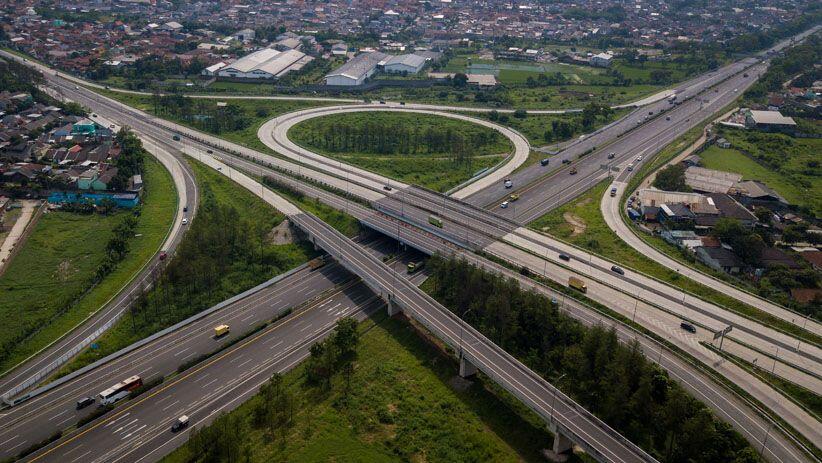 Mengulik Polemik Jalan Tol Indonesia