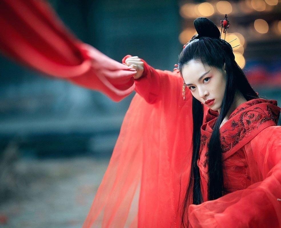 Review Knight Of Shadow :Between Ying And Yang