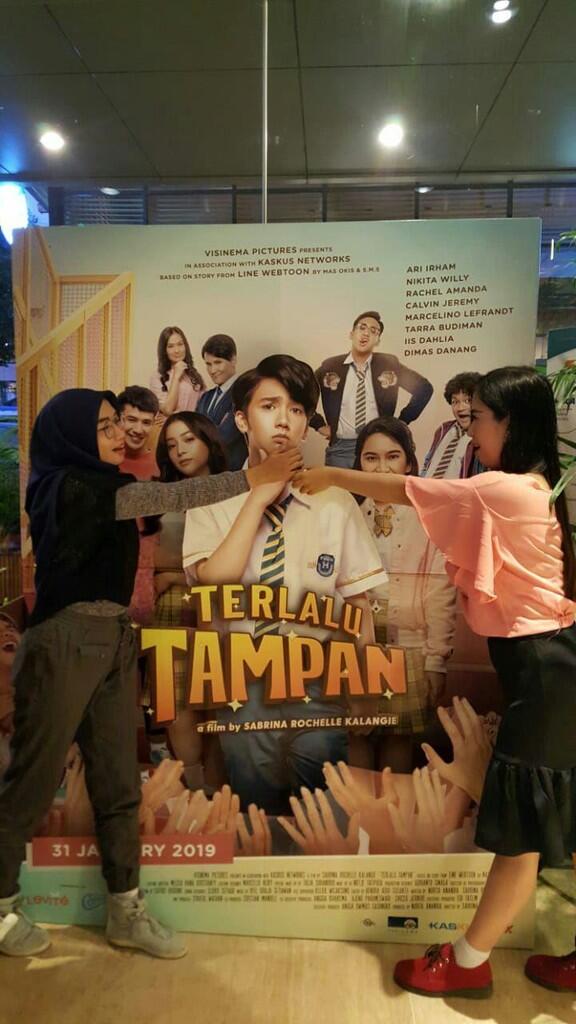 &#91;Field Report&#93; Nobar Seru dan Asyik Film 'Terlalu Tampan' di Yogyakarta 