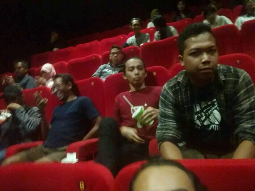 &#91;FR&#93; NOBAR SERUNYA &quot;TERLALU GANTENG&quot; DAN KEJUTAN BINTANG FILMNYA DI YOGYAKARTA!!