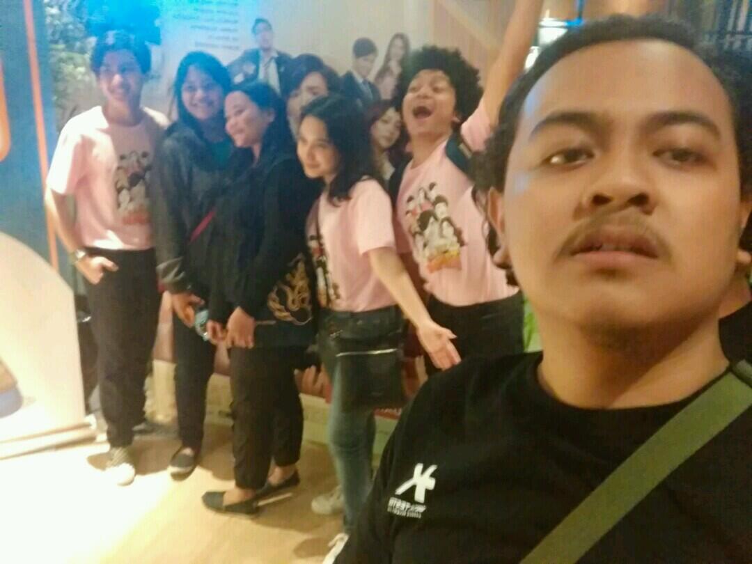 &#91;FR&#93; NOBAR SERUNYA &quot;TERLALU GANTENG&quot; DAN KEJUTAN BINTANG FILMNYA DI YOGYAKARTA!!