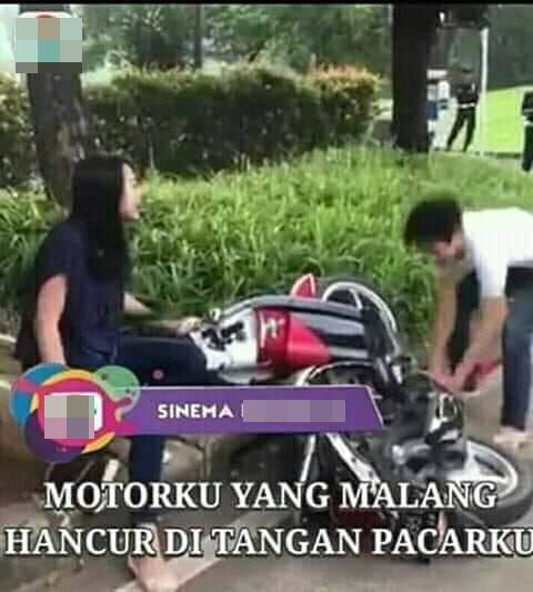 Meme Kocak Banting Motor Kayak Superman