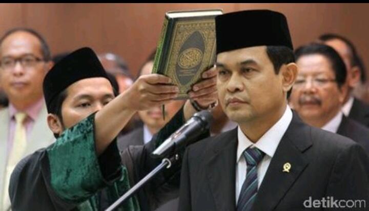 Hakim Dilarang Kasih 'Like' Status Facebook tentang Pilpres