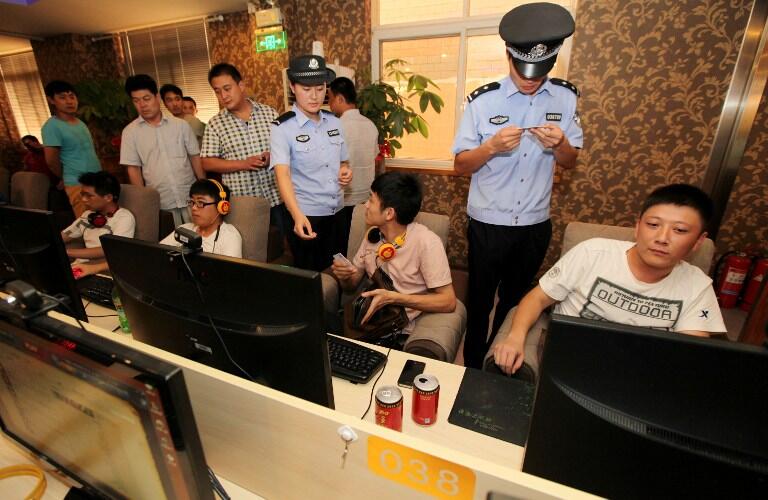 WADUH! Beginilah Fakta &quot;SADISNYA&quot; Peraturan Internet Di Negara China!?