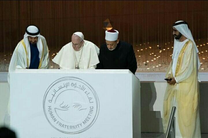 Vatikan dan Dunia Arab Sepakat Berhenti Membawa-bawa Tuhan dan Agama