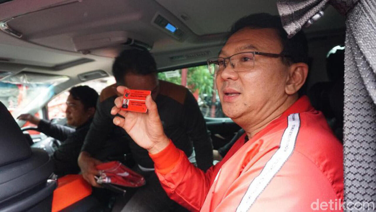 Ahok Resmi Kader Megawati
