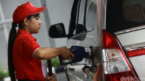 Turun hingga Rp 800/Liter, Ini Daftar Harga Baru Pertamax Cs