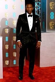 Indahnya Busana Selebriti di British Academy of Film and Television Arts Awards 2019!