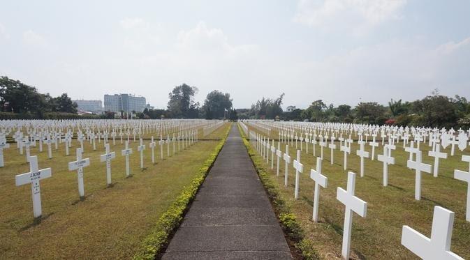 Berwisata Mistis Nan Bersejarah Di Komplek Pemakaman Bandung