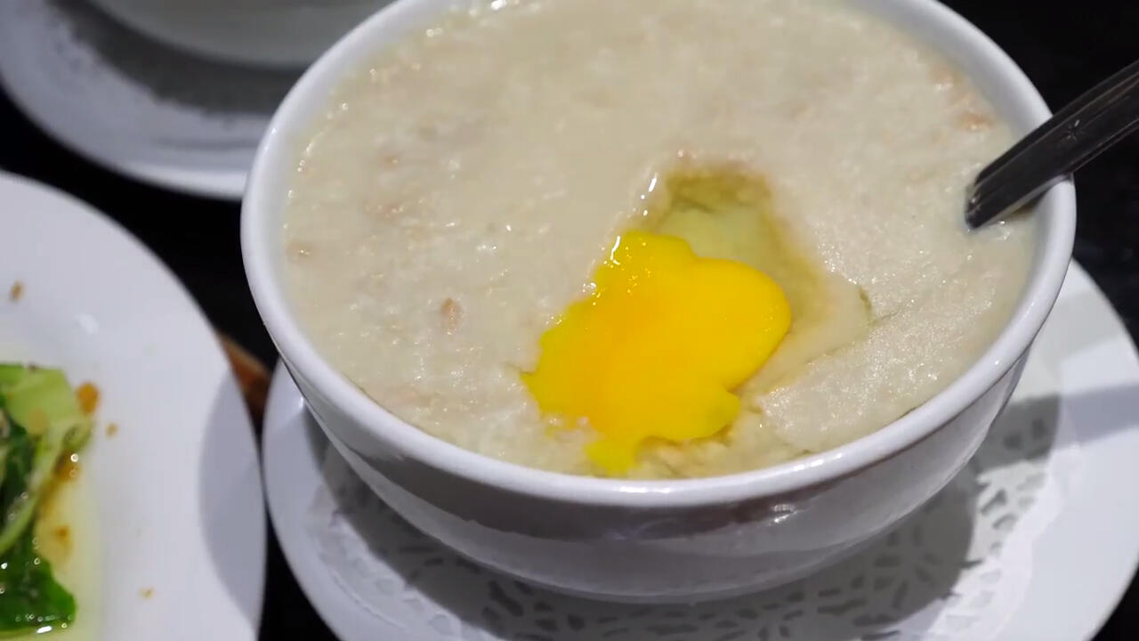 5 Bubur Ayam Terenak di Dunia yang Pernah Aku Cobain