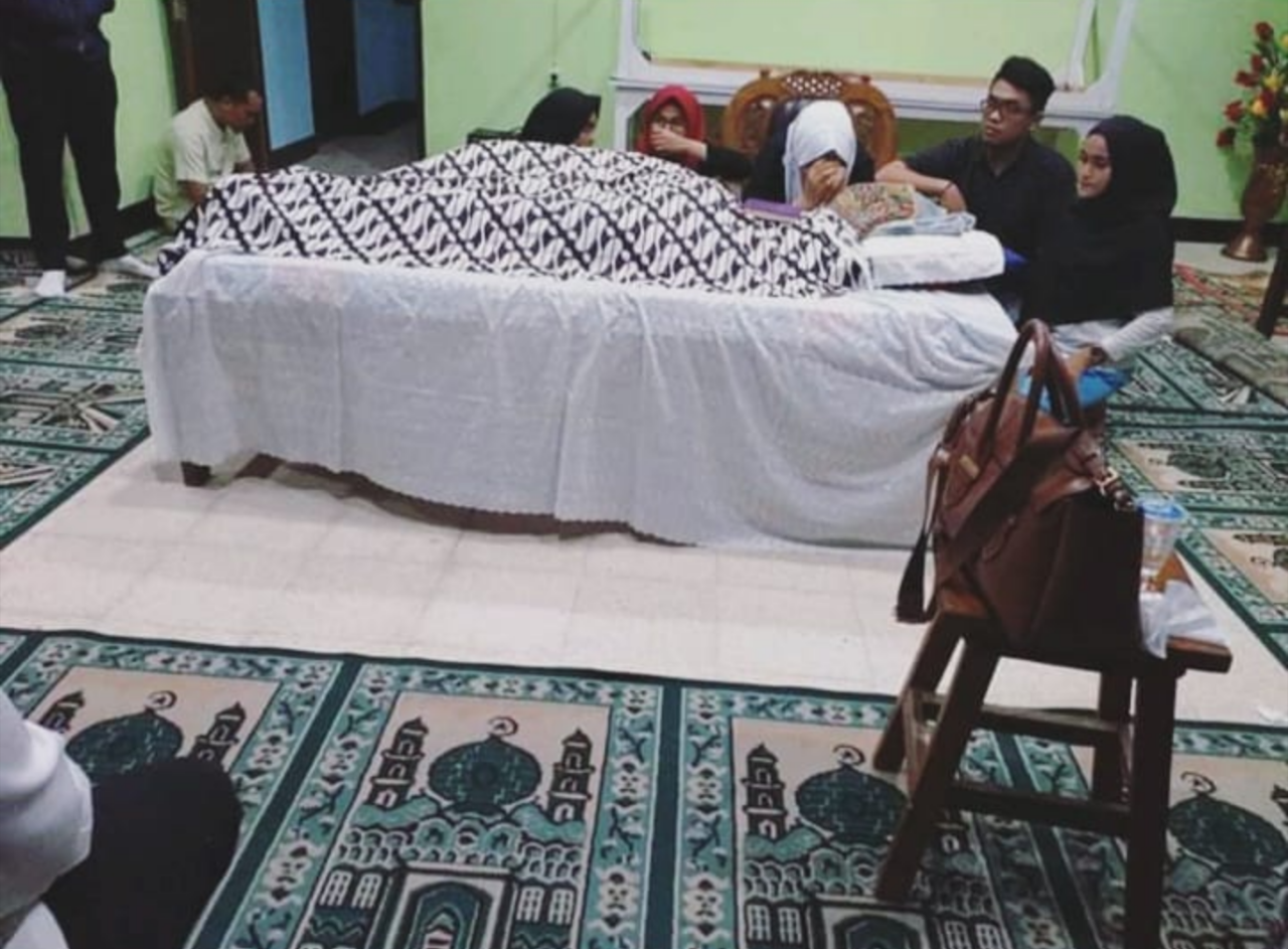 Protes PBB dan Pemerintah, Aktivis HMI Manado Wafat Setelah Bakar Diri