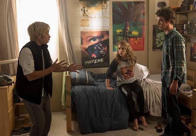 Lingkaran Waktu ”Happy Death Day 2 U”