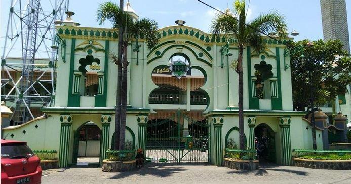 Takmir Klarifikasi Isu Tolak Prabowo Salat di Masjid Agung Semarang