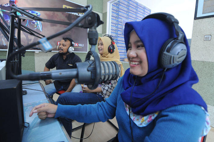 Radio bertahan pada era disrupsi teknologi