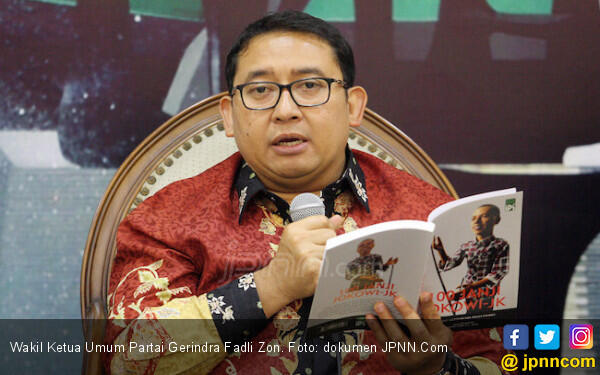 Bikin Puisi Lagi, Fadli Zon: di Kolong Ketemu Hantu Kecebong