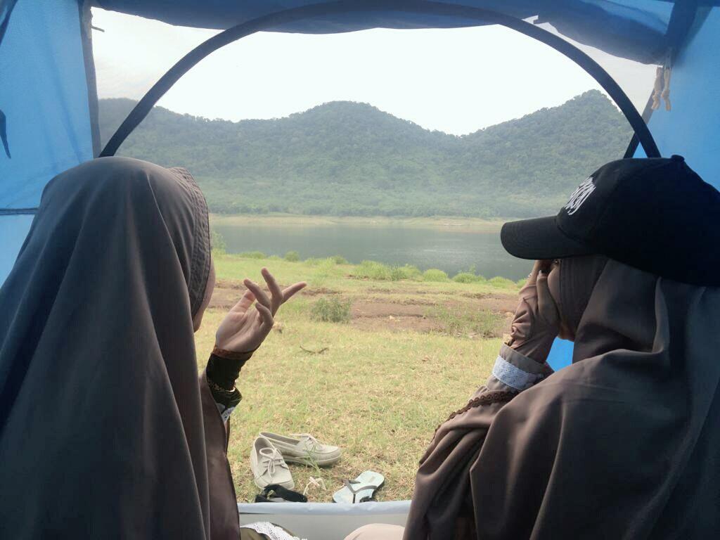 Camping Cantik Trip Ekonomis Parang Gombong Purwakarta, Sebuah Catatan Perjalanan