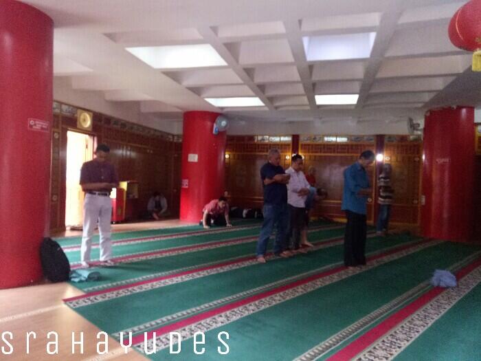Masjid Bernuansa Tionghoa di Kota Bandung