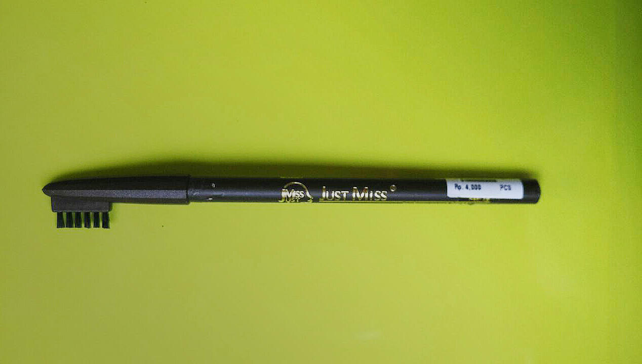 Review: Just Miss - Pensil Alis Seharga 5k Rupiah