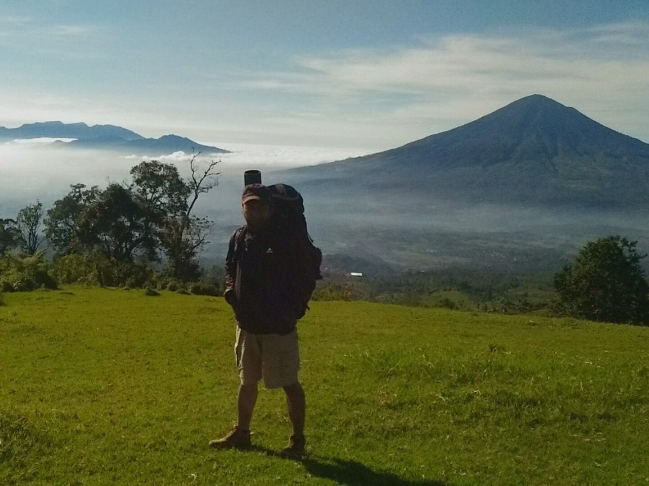 &#91;CatPer&#93;
Tegal Munding/Buffalo Hills, Garut 1000mdpl