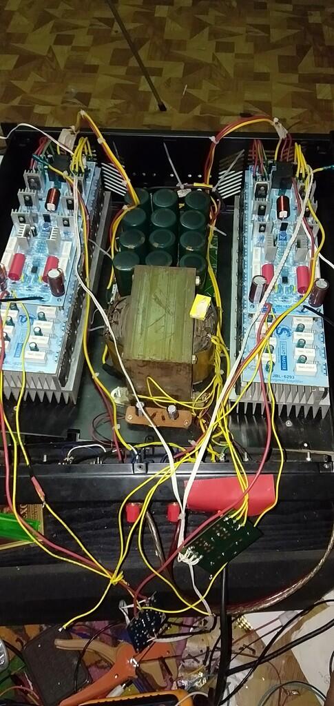 Power amplifier setelah di BTL ada suara dengung...tolong para master bantuin pecahin