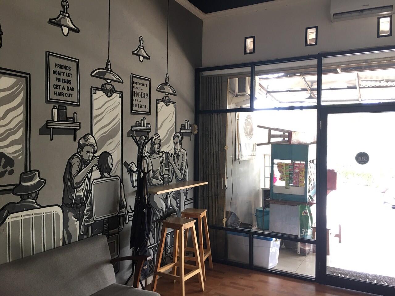 Take Over usaha Barbershop &amp; Warung Kopi di lokasi Tangerang Selatan