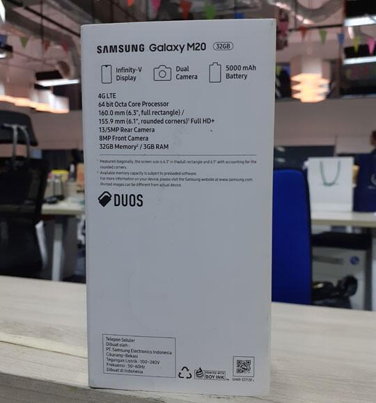 Sehari Bersama Samsung Galaxy M20, Begini Ceritanya Juragan..