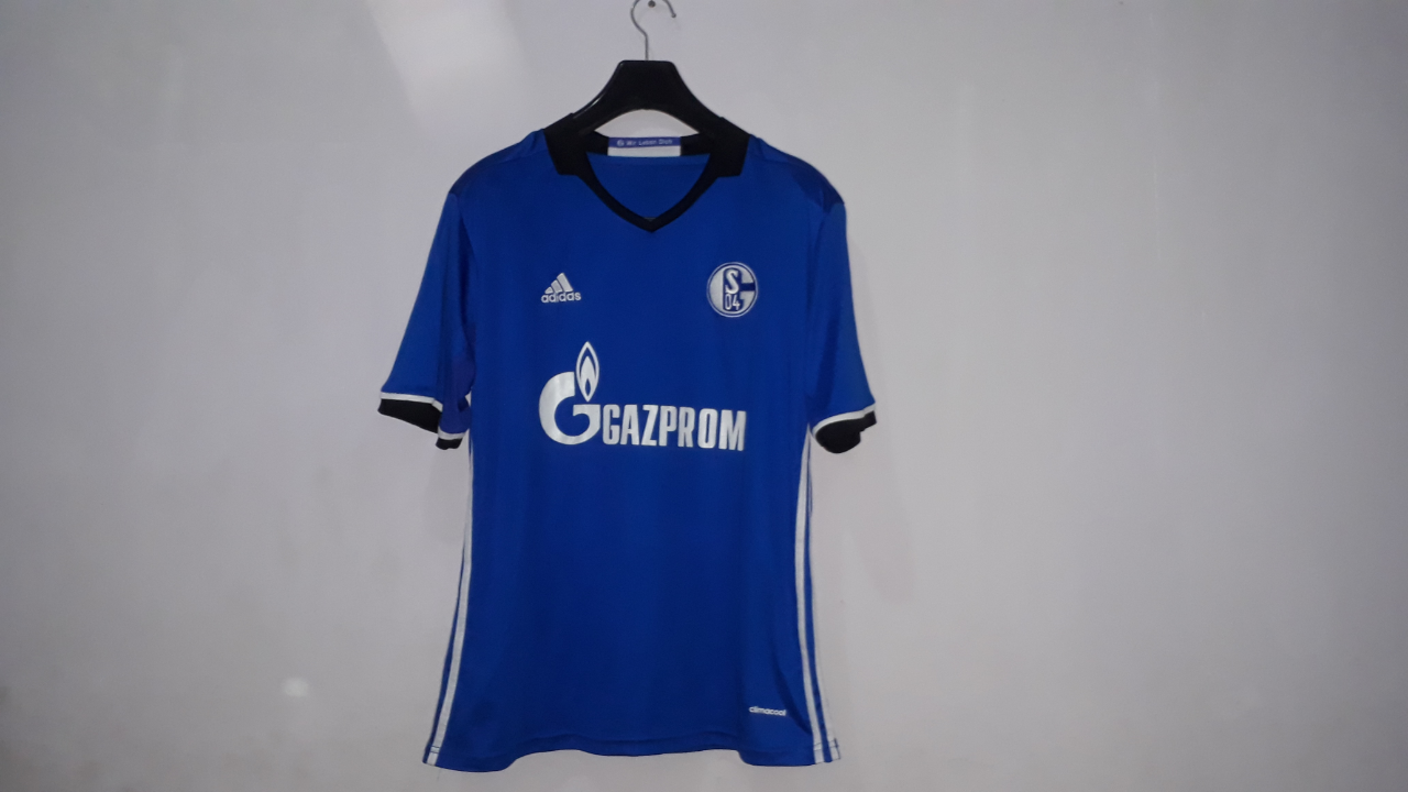 Review Jersey : Koleksi Jersey Tim Medioker