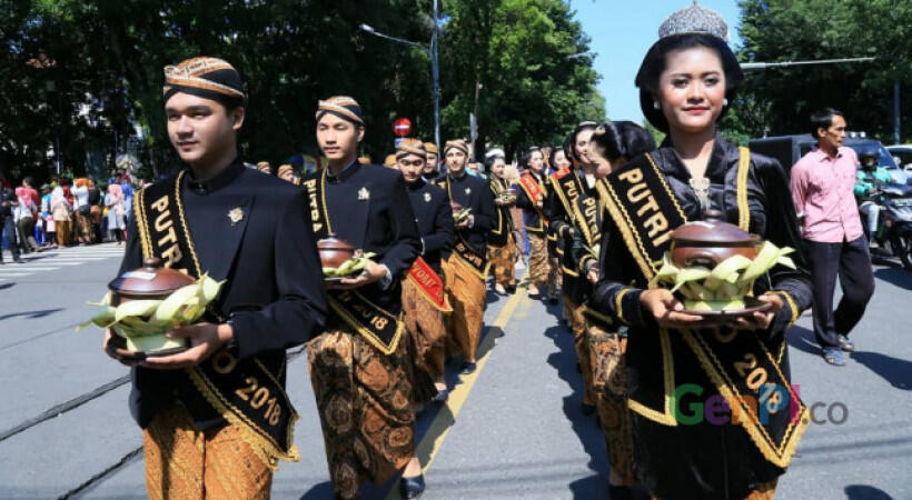 Pesta Jenang di Hari Jadi Solo