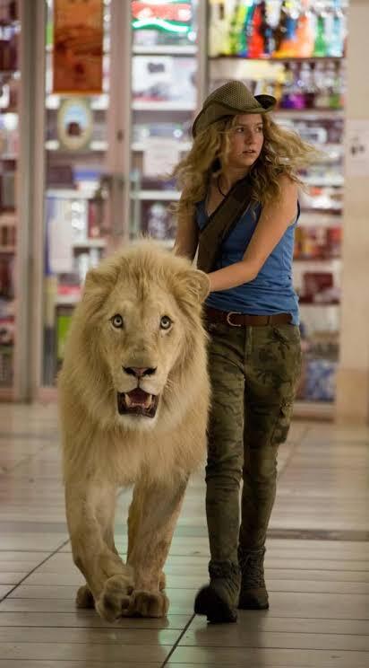Mia And The White Lion