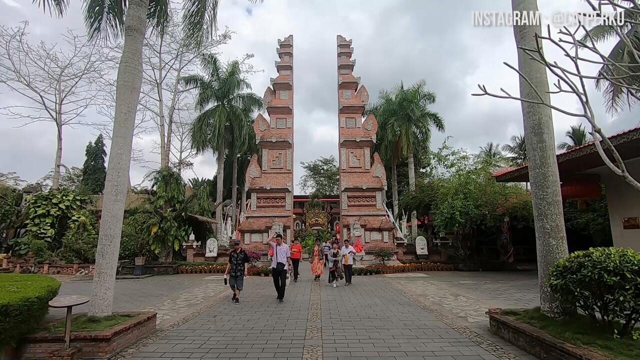 Wow! Ada BALI KW Super di Hainan China! Namanya Desa Bali Di Ling Shui, Hainan!