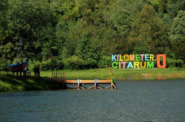 Bersih-bersih Sungai Citarum Dari Tahun 2000 Hingga Hasilnya Kini