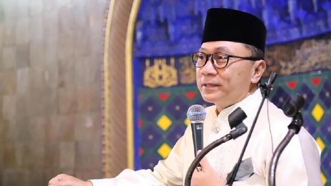 Zulkifli Hasan Tanya 'Soal Presiden', Massa Munajat 212 Jawab 'Nomor Dua'