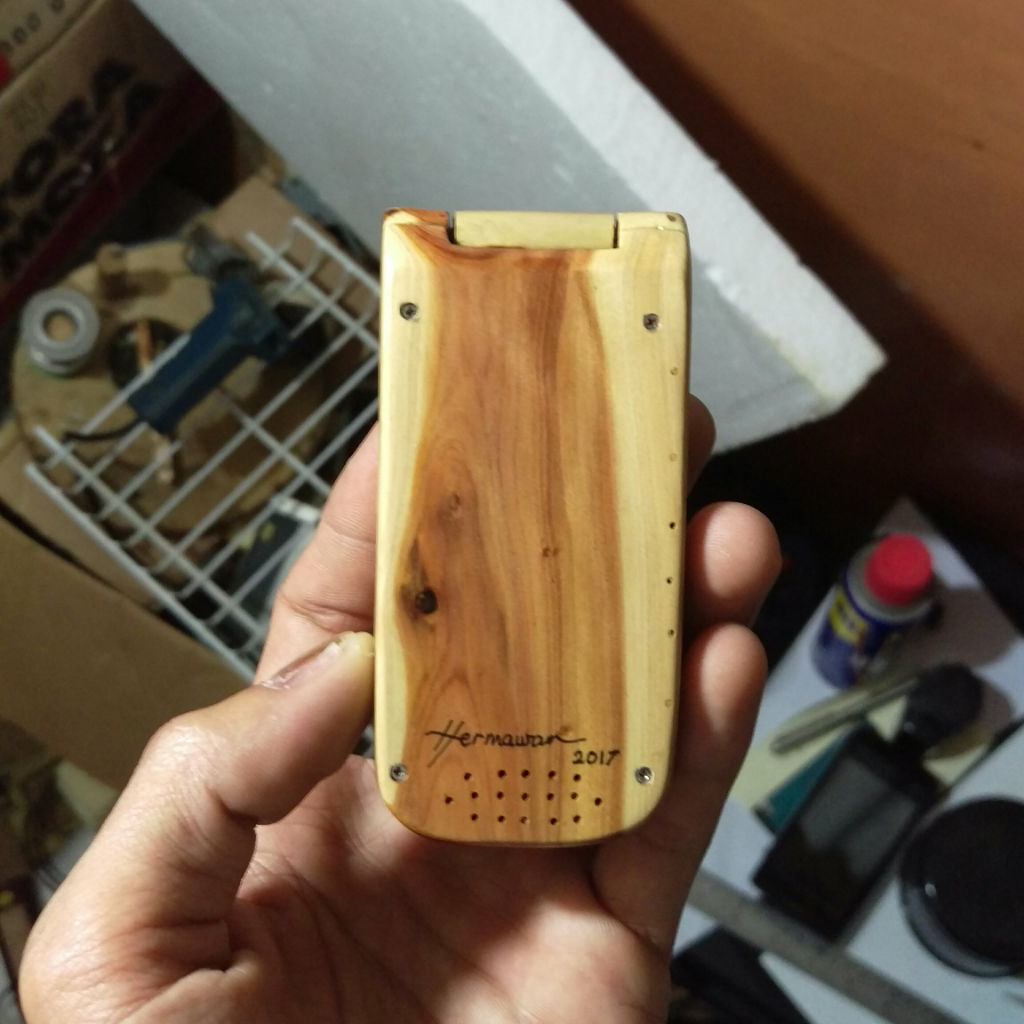 Koleksi HP Jadul Modifan Ane Yang Anti Mainstream