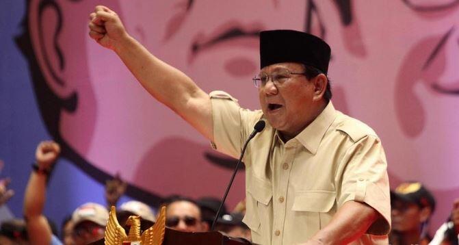 Polemik Tenaga Asing di Hutan Prabowo