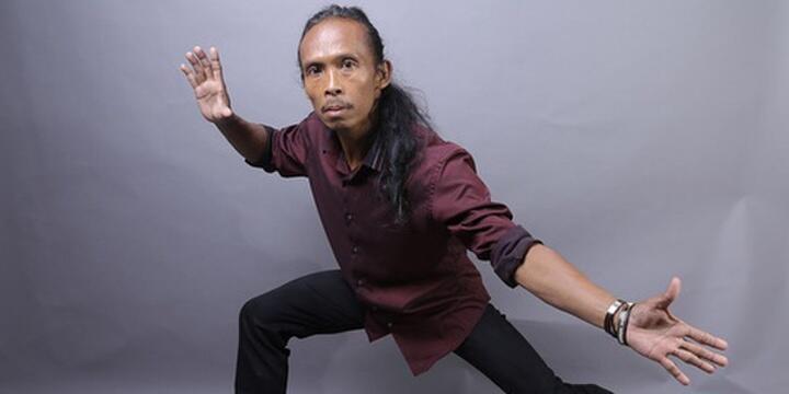 Istri Sedang Hamil Masih Melirik Pacar Lama