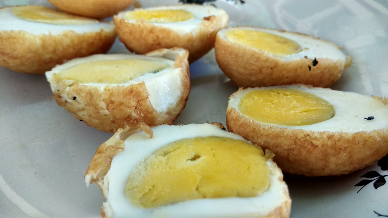 Lauk pauk pedesaan memang sederhana, tapi soal rasa jangan diragukan