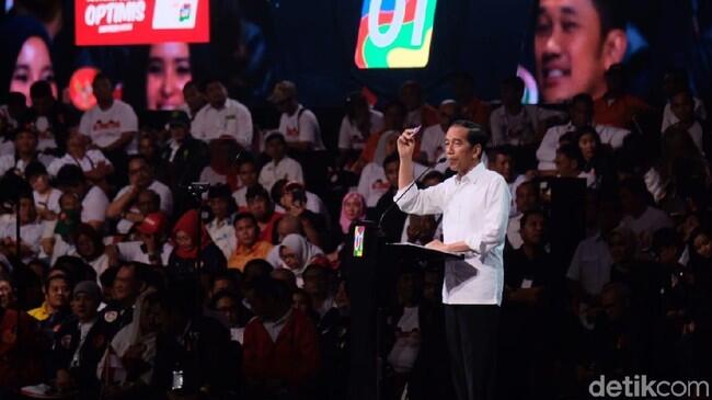 Jokowi Tunggu Konsesi Besar Kembalikan Tanah: Saya Bagikan ke Rakyat Kecil!