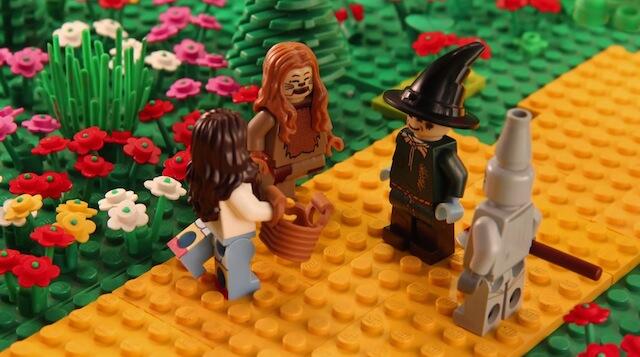 Reka Ulang Adegan Film dari LEGO. Unik Gan!