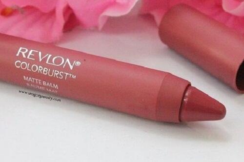 Krayon Ini Mungkin Bisa Menambah Koleksi Make Up Sista!